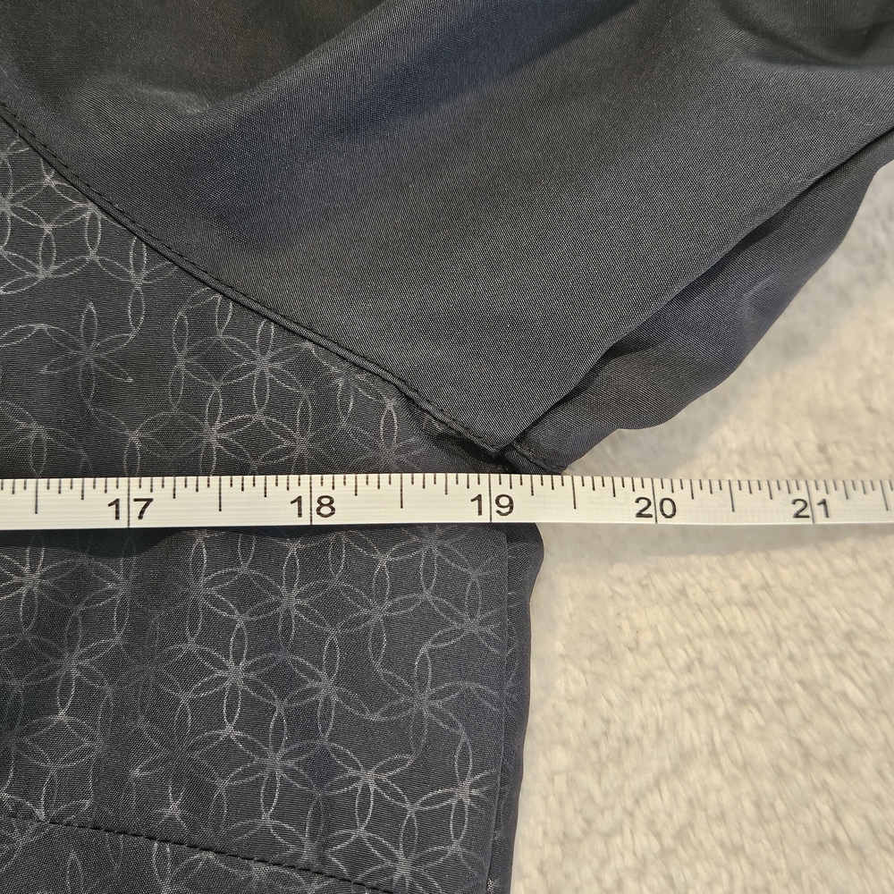 Kalenji Size S Lightweight Windbreaker Jacket Navy Blue Sportswear Hiking - Picture 6 of 10